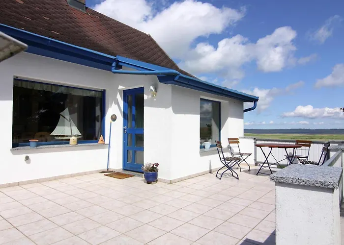 펜션 Am Schilfufer In 바르트